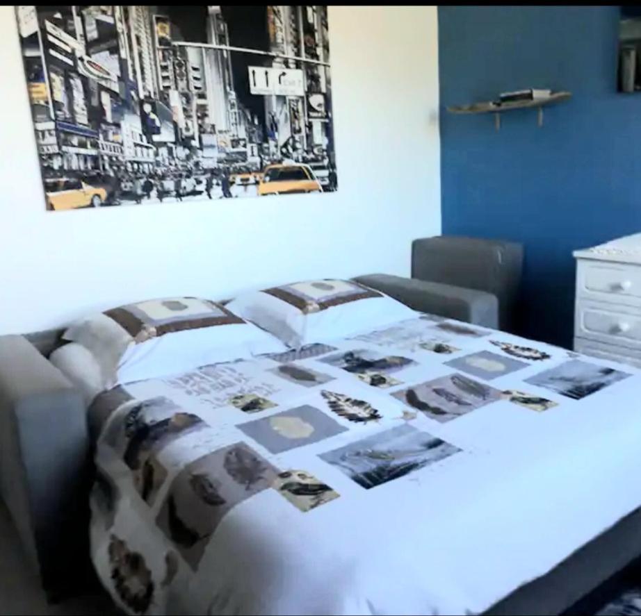 Chambre Privee Dans Maison Le Tampon Exterior photo